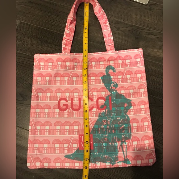 Gucci beauty gift tote - Picture 9 of 10